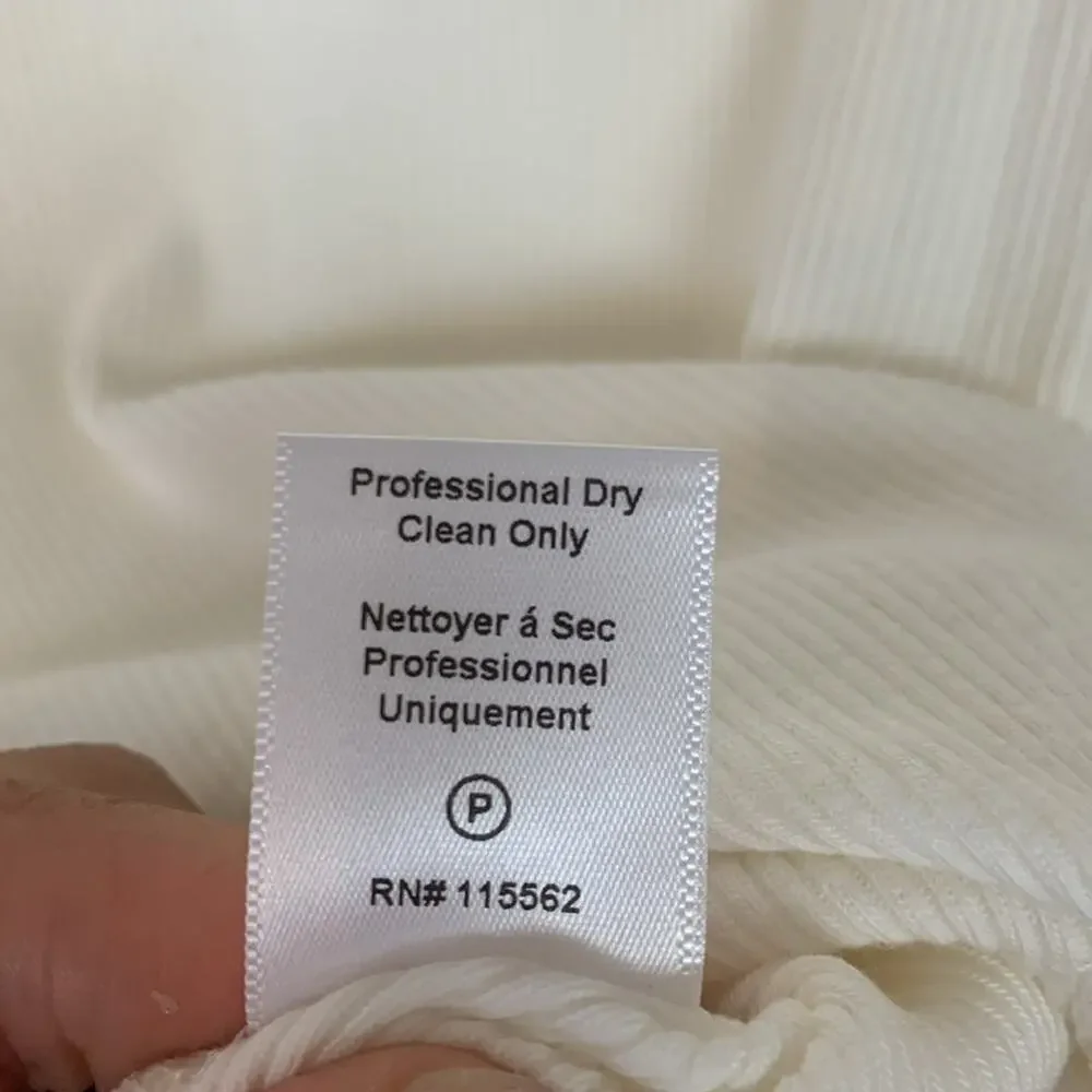 Cinq a Sept womens small white ribbed shirt short sleeve puff mini casual tee
